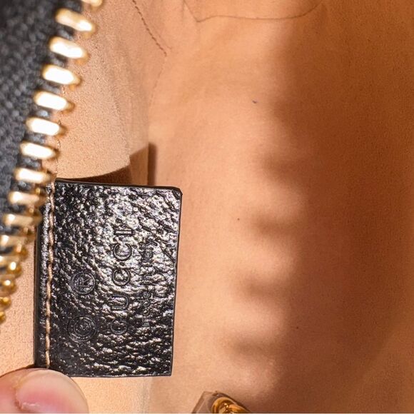 Brand new Gucci crossbody with dustbag and box Black Leather - Picture 8 of 10